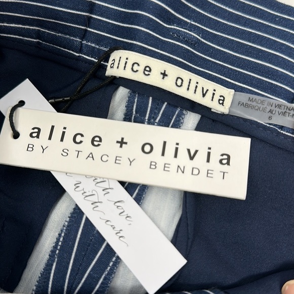 ALICE + OLIVIA Laurine belted striped linen-blend shorts - Picture 3 of 12